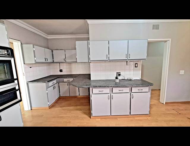 3 BEDROOM HOUSE TO LET IN RISIVILLE